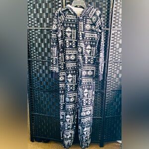 Holister black, white and Gray print Onesie with hoodie and ears, footless